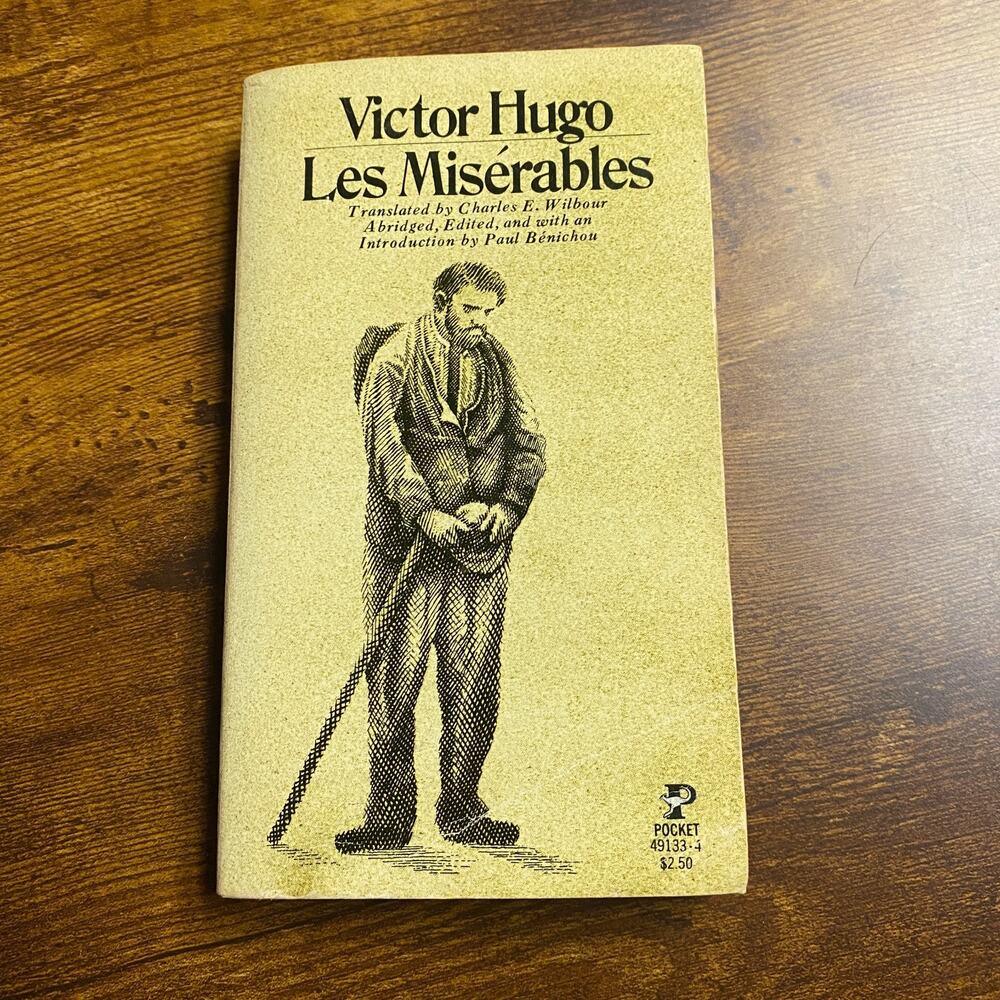 Les Miserables Pocket Books